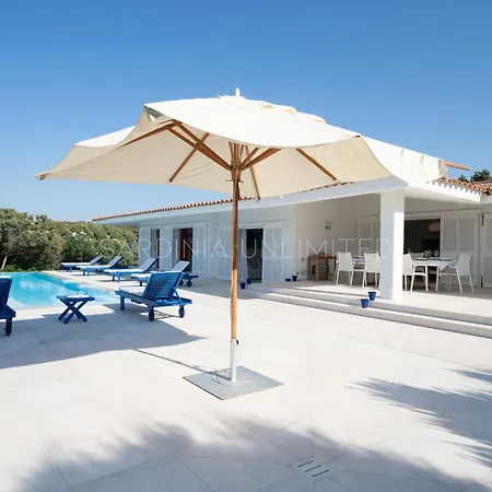 Gloriator Villa *